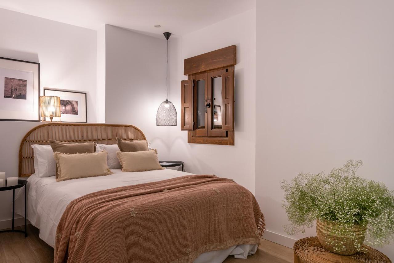 Suites Jardines De La Alhambra Гранада Екстер'єр фото