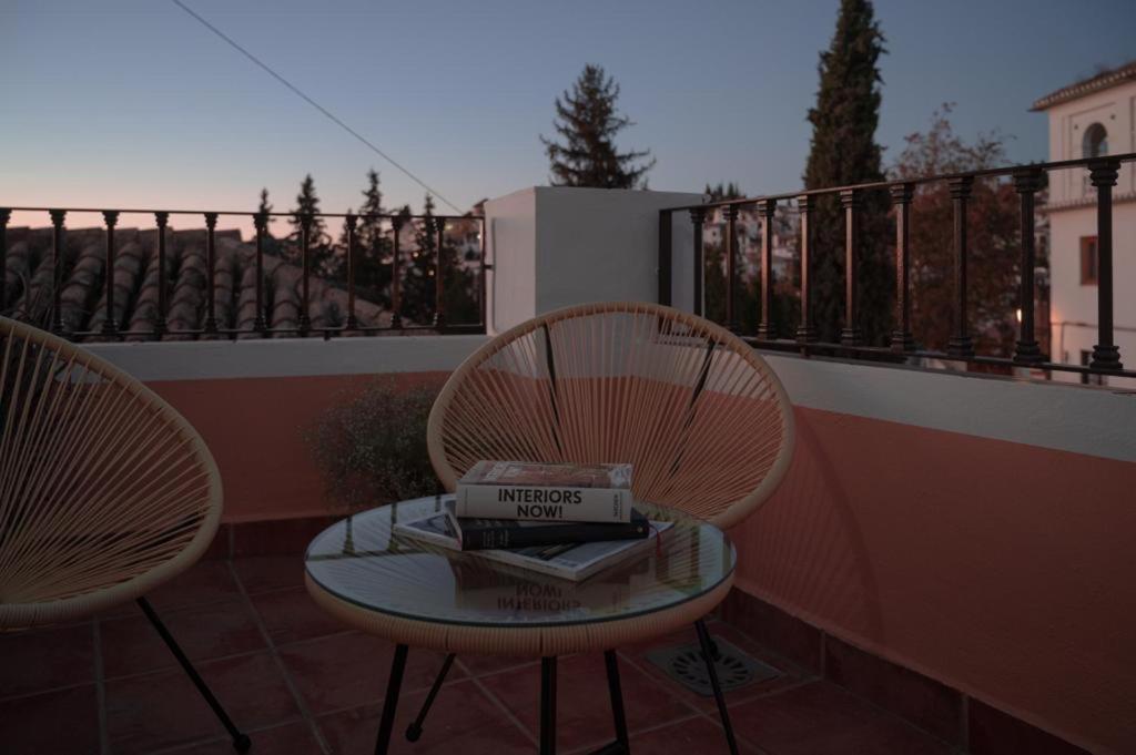 Suites Jardines De La Alhambra Гранада Екстер'єр фото